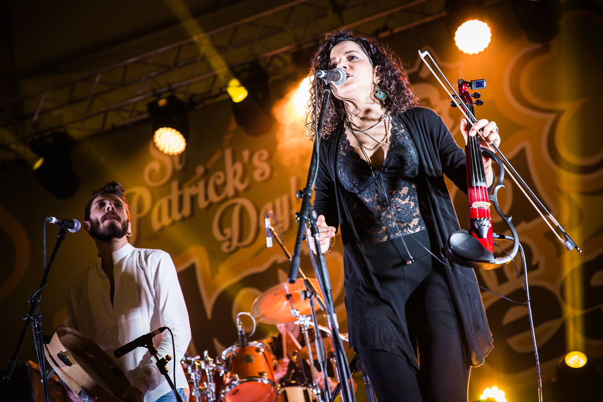 Concerto irish rock ALZAMANTES per IRLANDA IN FESTA 2018 c.o Estragon di Bologna